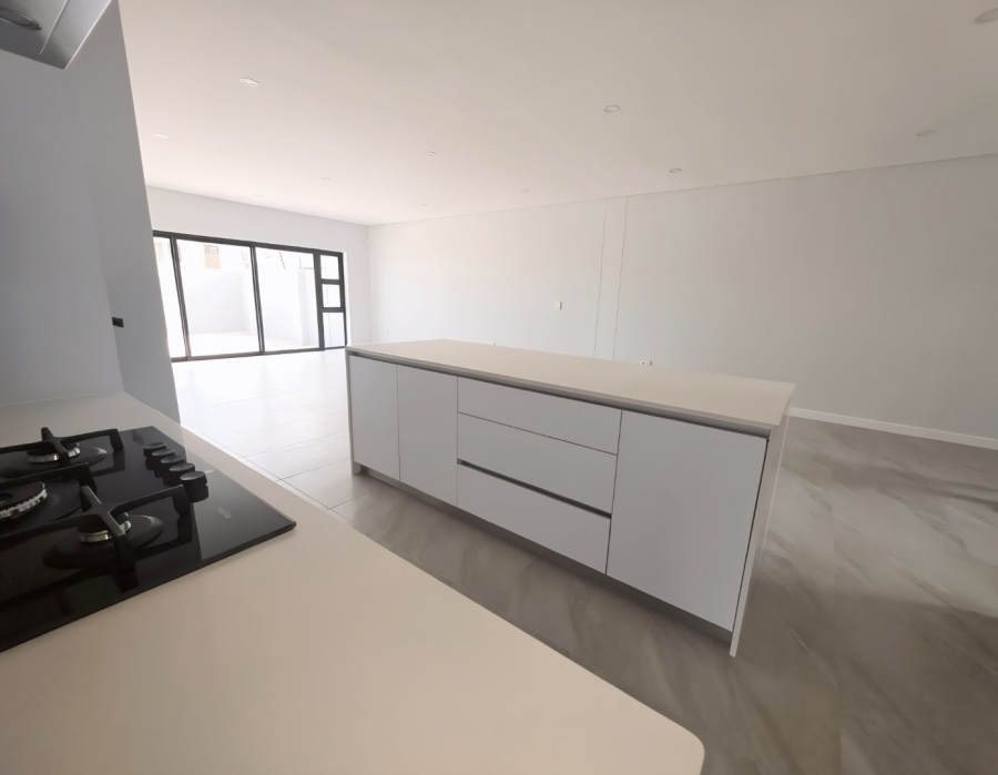 4 Bedroom Property for Sale in Sandown Western Cape